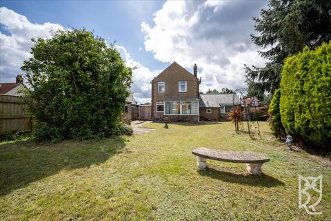 785 Foxhall Road, Ipswich, IP4 5TJ