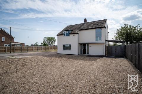 3 bedroom detached house for sale, Clacton Road, Horsley Cross, Manningtree, Essex, CO11