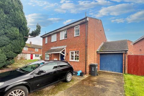 2 bedroom semi-detached house for sale - Constable Road, Swindon SN2