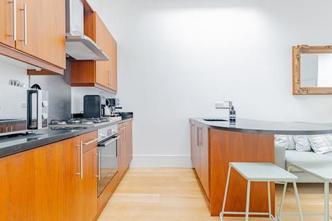 1 bedroom house to rent, Cloudesley Square, Angel, Islington, London