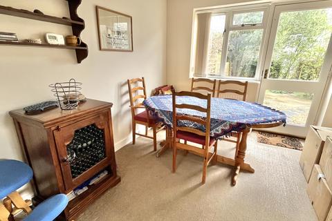 14 Bay View, Watchet, TA23 0EY