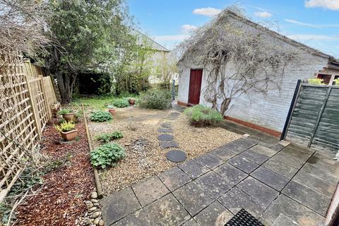 14 Bay View, Watchet, TA23 0EY