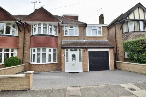 5 bedroom semi-detached house for sale - Delaware Road, Leicester, LE5 6LG
