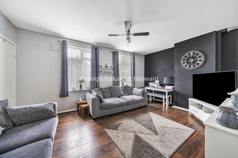 295 Brookehowse Road, London, SE6 3TS