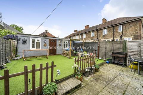 295 Brookehowse Road, London, SE6 3TS