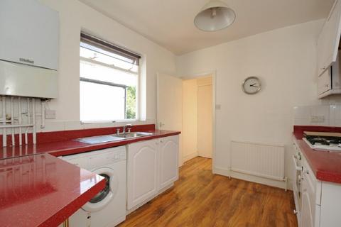 2 bedroom flat for sale, Gipsy Road, West Norwood