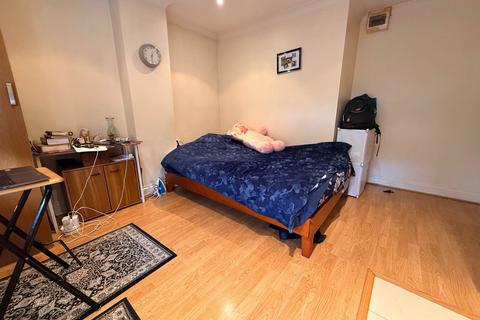 undefined, Garthland Drive, High Barnet