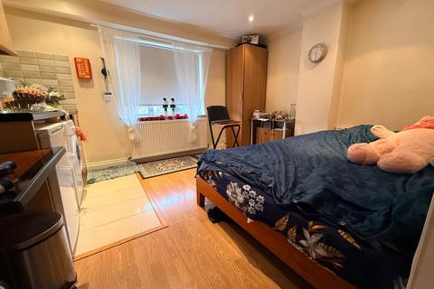 undefined, Garthland Drive, High Barnet
