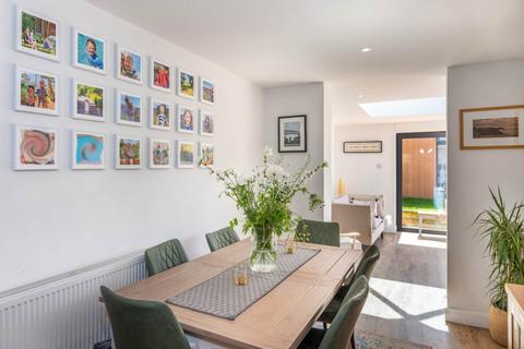 Fairfield Brook End, Chadlington, Chipping Norton, OX7 3NF
