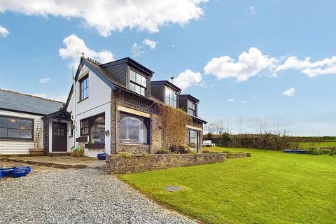 5 bedroom end of terrace house for sale, Bude, Cornwall