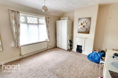 2 bedroom terraced house for sale, Groby Road, Leicester