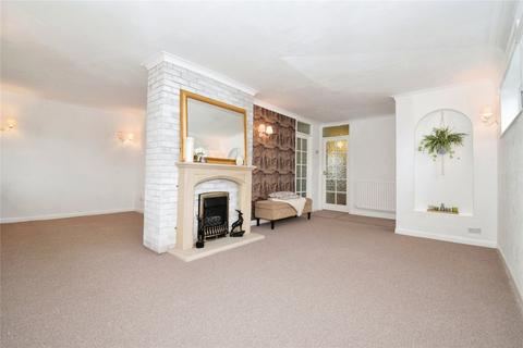 3 bedroom bungalow for sale, Grafton Drive, Wigston, Leicestershire, LE18