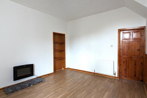 2 bedroom flat to rent, King Street, Kirkcaldy KY2