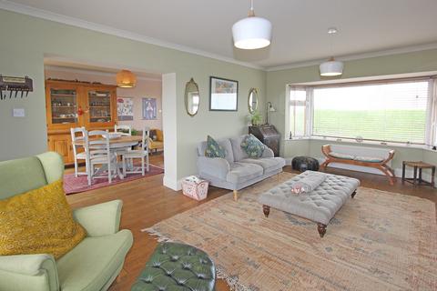 3 bedroom detached house for sale, Rue De Longis, Alderney GY9