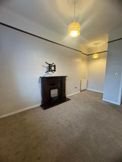 1 bedroom flat to rent, Silverdale Street, Parkhead