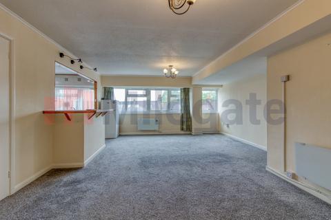 2 bedroom flat to rent, Lower Addiscombe Road, Croydon CR0