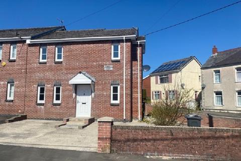 3 bedroom end of terrace house for sale, Samuels Court, Cwmllynfell, Swansea.