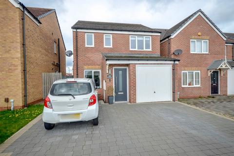 3 bedroom detached house for sale, Woolf Drive, South Shields
