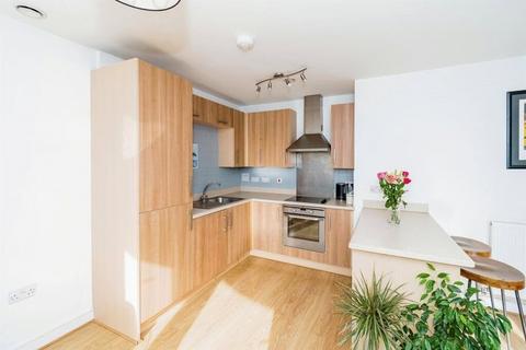 2 bedroom apartment for sale, Ocean Way, Southampton, Hampshire