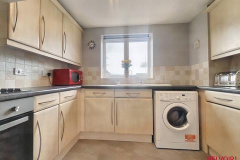 3f Cassin Drive, Cheltenham, GL51 7SY