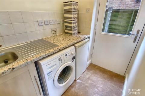 26 Albion Gardens Close, Royton, Oldham, OL2 6PW