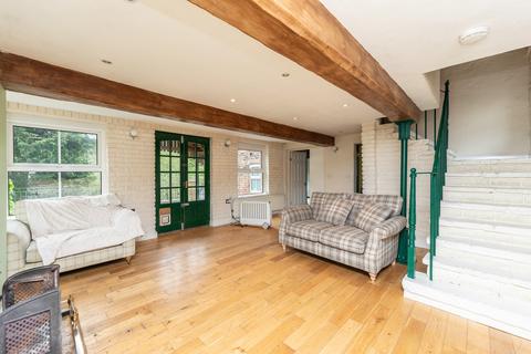 2 Quay Road, Thorne, Doncaster, DN8 4JG