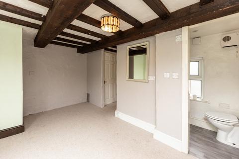 2 Quay Road, Thorne, Doncaster, DN8 4JG