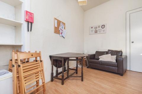 2 bedroom flat to rent, 0124L Gillespie Place, Edinburgh, EH10 4HS