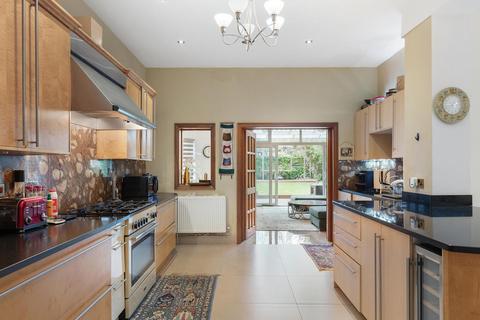 4 bedroom detached house for sale, London W13