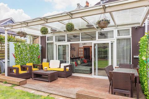 34 Waldeck Road, London, W13 8LY