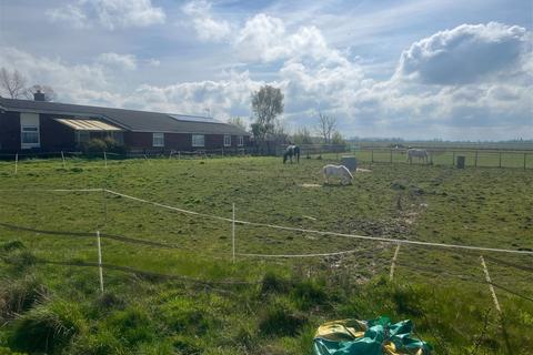 Plot for sale, Main Road, Gedney Drove End, Spalding