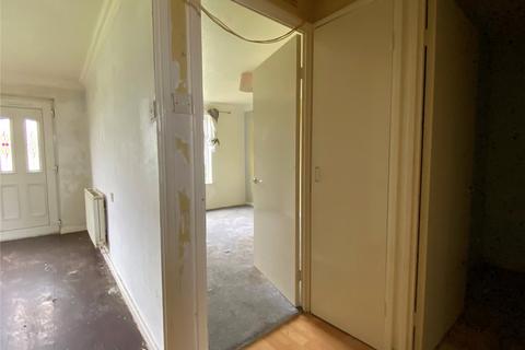 1 bedroom flat for sale, Wykelea Close, Wyke, Bradford, BD12