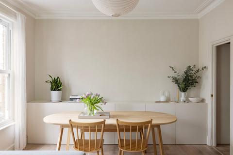 104a Dawlish Road, London, E10 6QW