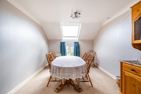 2 bedroom apartment for sale, Tower Street, Cirencester, Gloucestershire, GL7