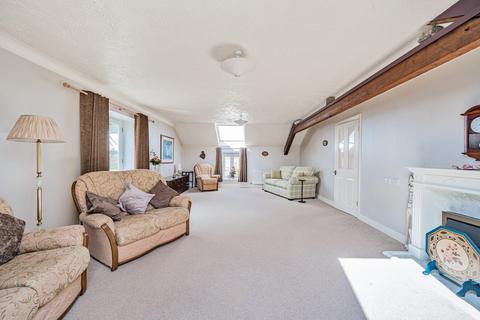 2 bedroom apartment for sale, Tower Street, Cirencester, Gloucestershire, GL7