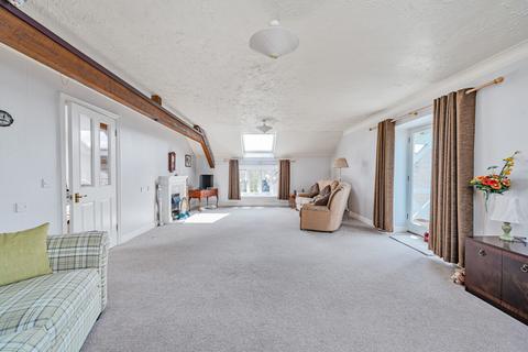 2 bedroom apartment for sale, Tower Street, Cirencester, Gloucestershire, GL7