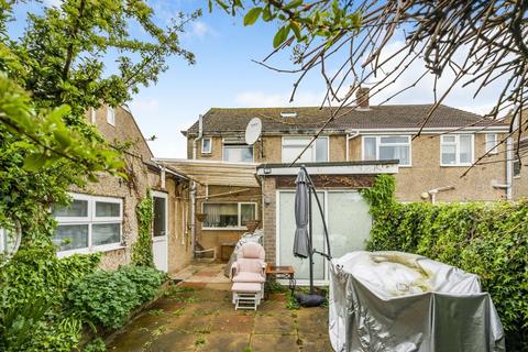 33 Edinburgh Drive, Kidlington, OX5 2JG