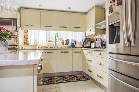 33 Edinburgh Drive, Kidlington, OX5 2JG