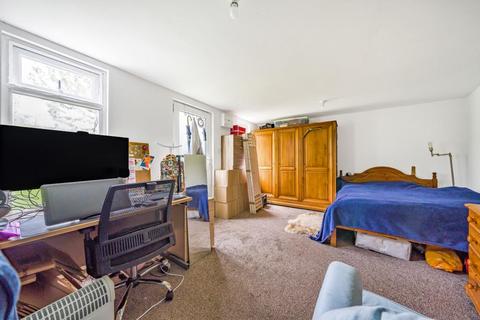 33 Edinburgh Drive, Kidlington, OX5 2JG