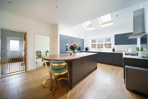 3 Ezart Avenue, Wetherby, LS22 6BA