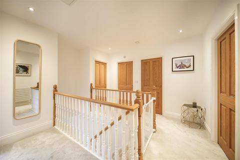 3 Ezart Avenue, Wetherby, LS22 6BA