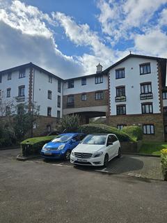 1 bedroom apartment to rent, The Beeches, Hounslow TW3