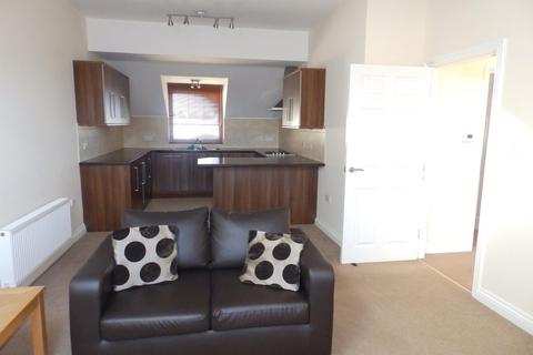 2 bedroom flat to rent, Highfield Court, Ossett, West Yorkshire, UK, WF5