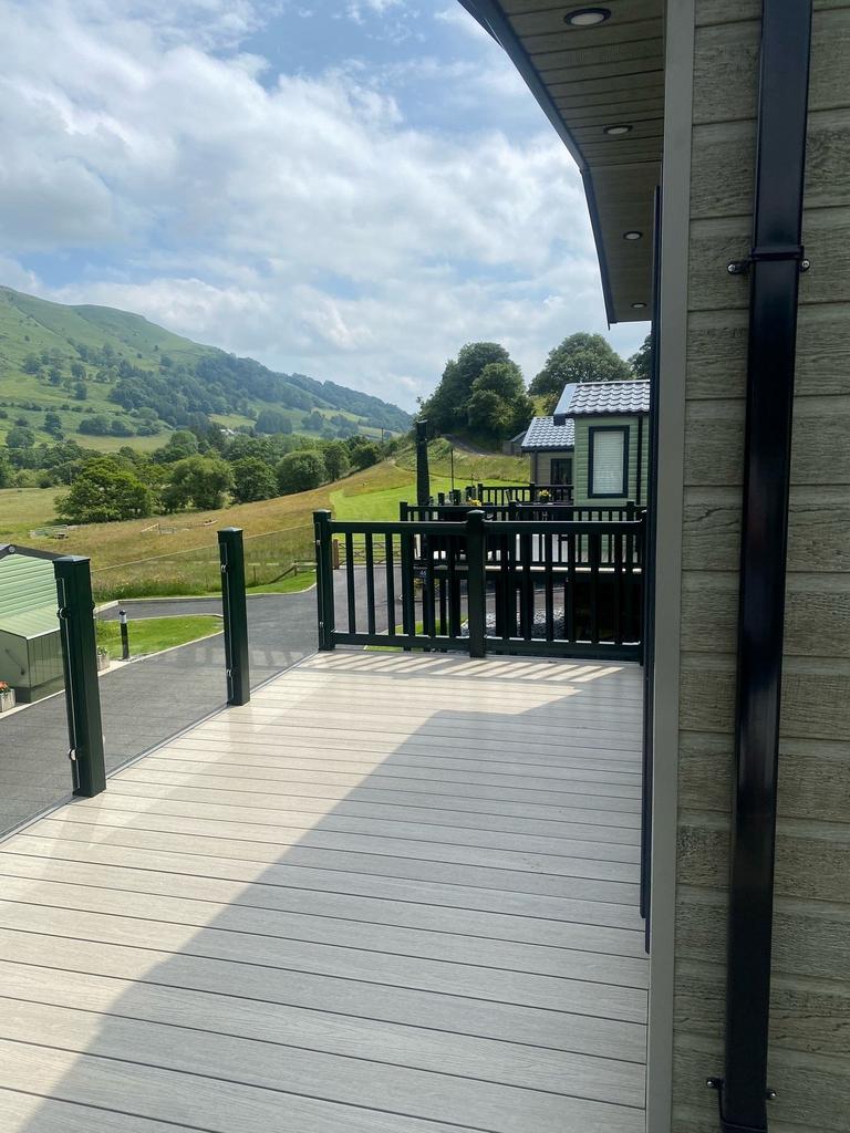 Bala North Wales 2 bed lodge for sale £89,750