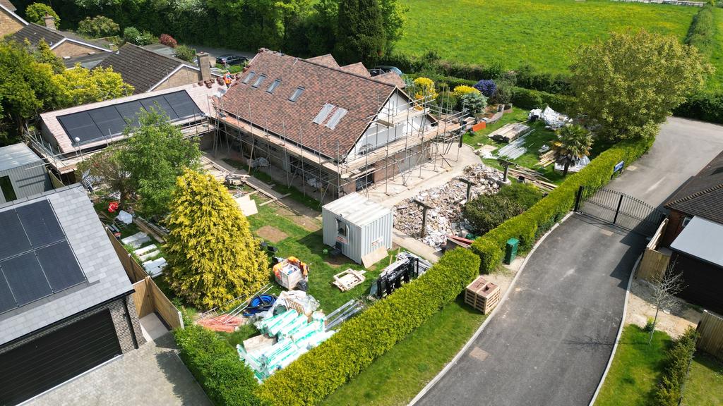 Solong Aerial Rear Elevation.JPG