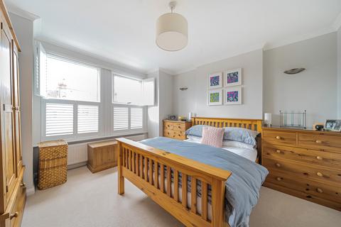 2 bedroom maisonette for sale, Montem Road, Forest Hill
