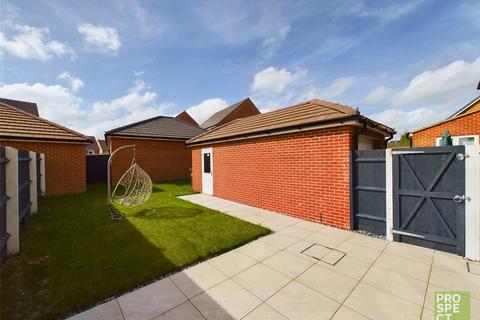 3 bedroom end of terrace house for sale, Bolton Drive, Shinfield, Reading, Berkshire, RG2