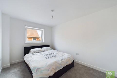 32 Bolton Drive, Shinfield, Reading, RG2 9RD