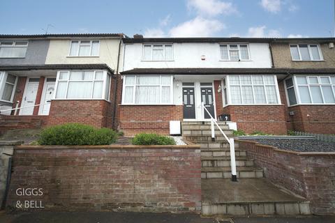 2 bedroom terraced house for sale, Pomfret Avenue, Luton, Bedfordshire, LU2