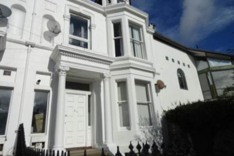 7 bedroom house to rent, 8A Westfield Place, ,